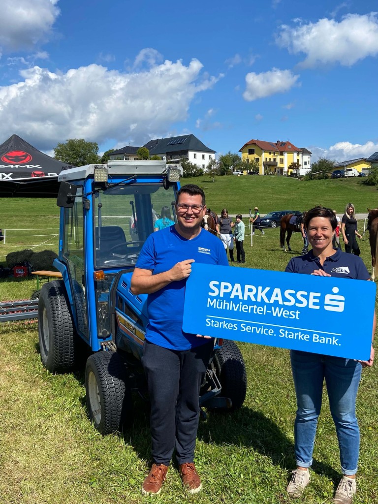 Sponsoring-Zugfahrzeug-SMW